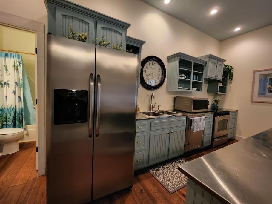 Отель Deer Run Estate Llc Marshfield Экстерьер фото