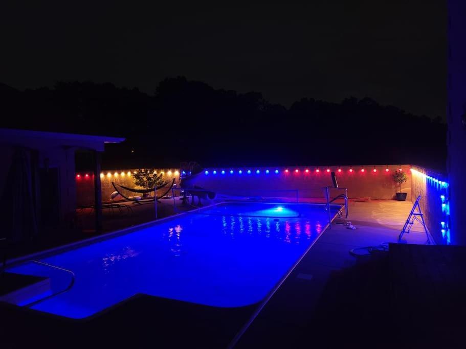 Отель Deer Run Estate Llc Marshfield Экстерьер фото